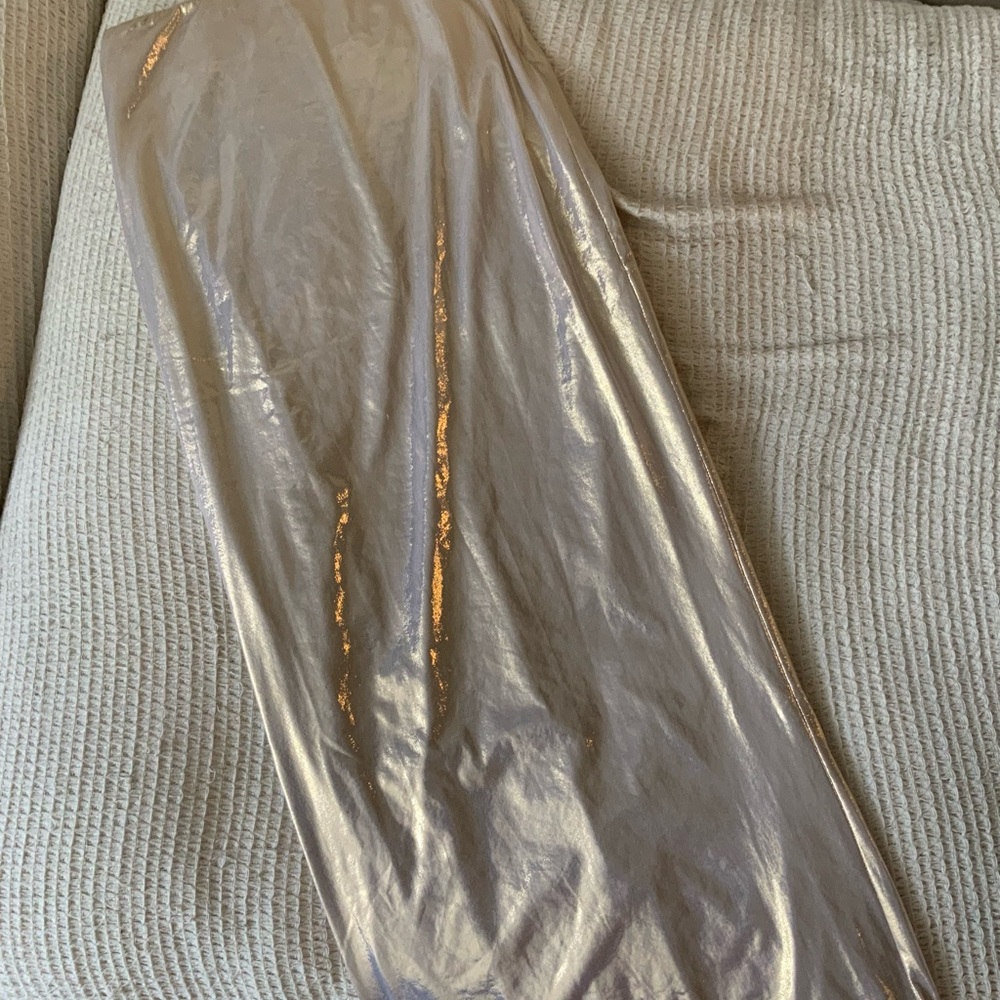 Revolve x superdown pearl maxi skirt holographic silver shimmer dress - Picture 9 of 10